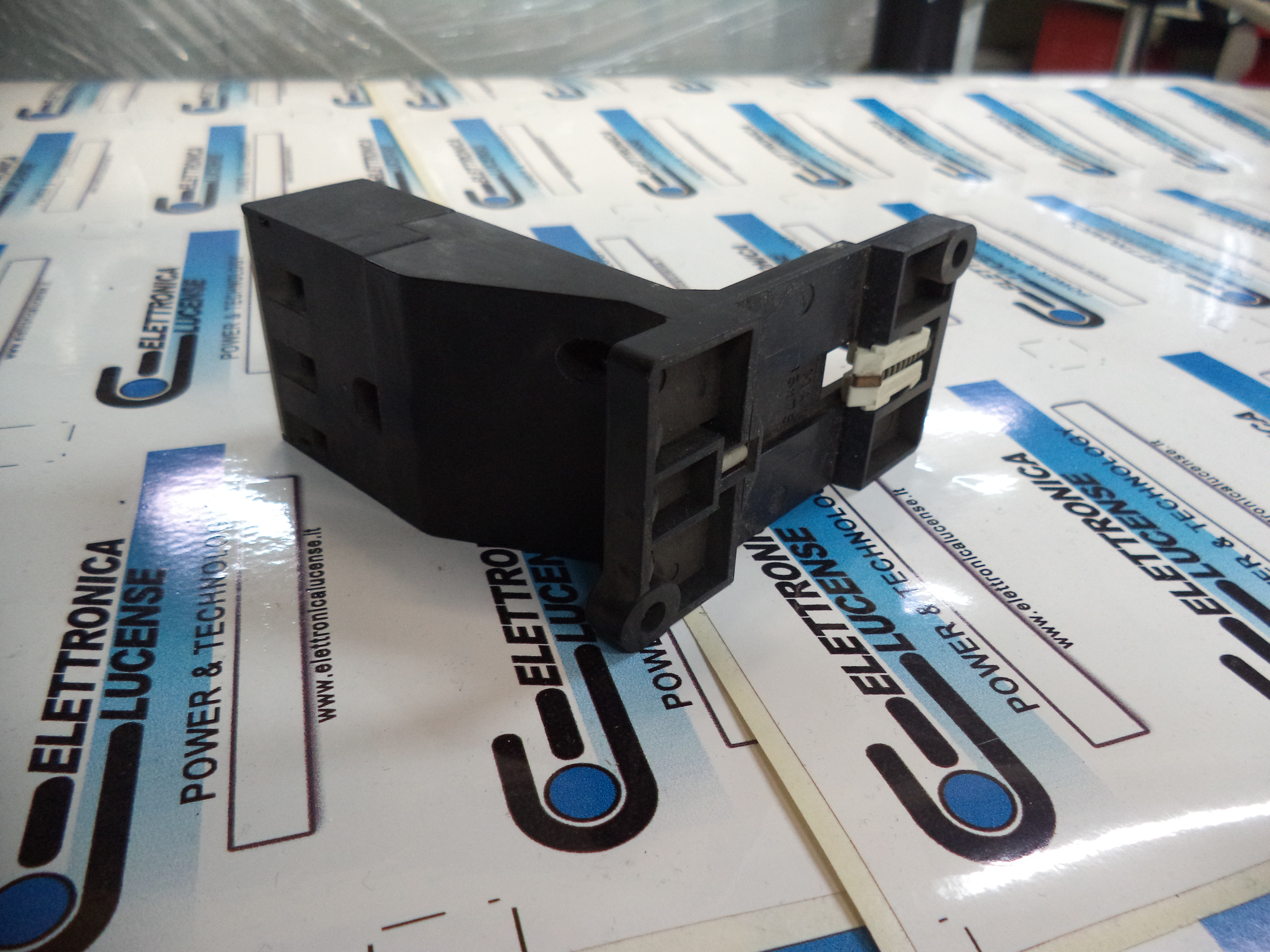 SIEMENS-3UX1420-2 SIEMENS-3UX1420-2