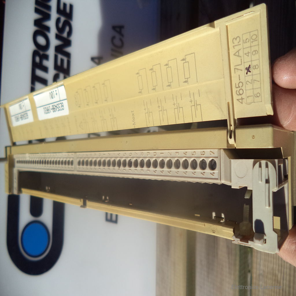 SIEMENS-6ES5465-7LA13-2 SIEMENS-6ES5465-7LA13-2