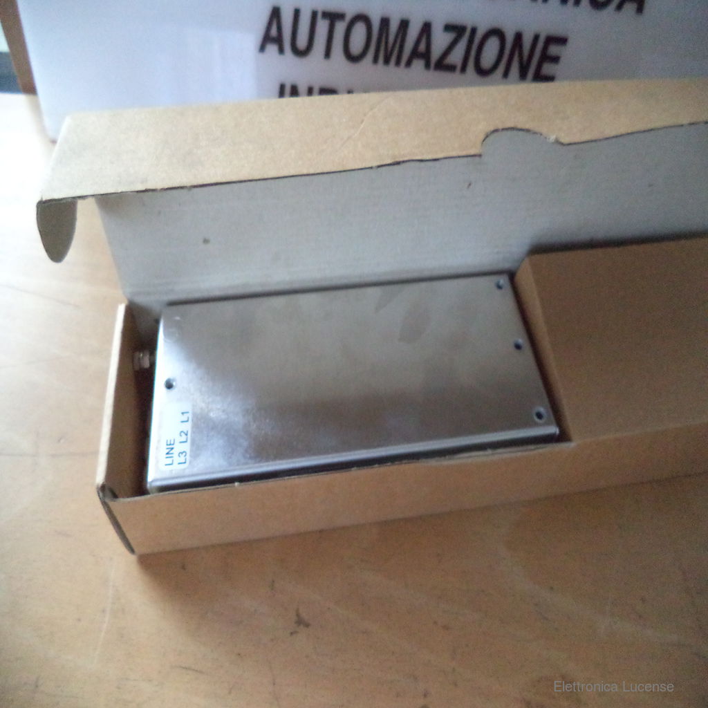 SIEMENS-6SE6400-2FA00-6AD0-2 SIEMENS-6SE6400-2FA00-6AD0-2