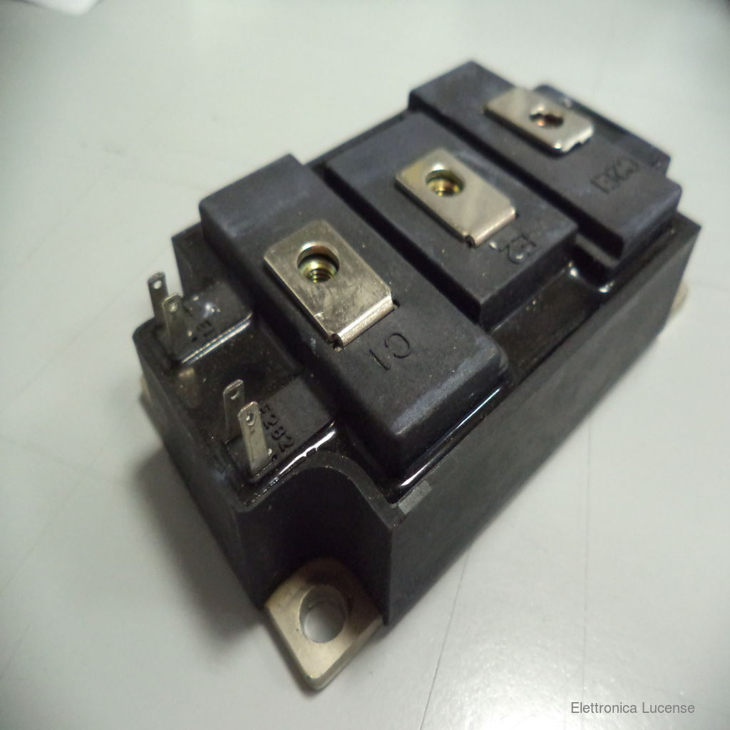 TOSHIBA-MG300Q2YS50-2 TOSHIBA-MG300Q2YS50-2